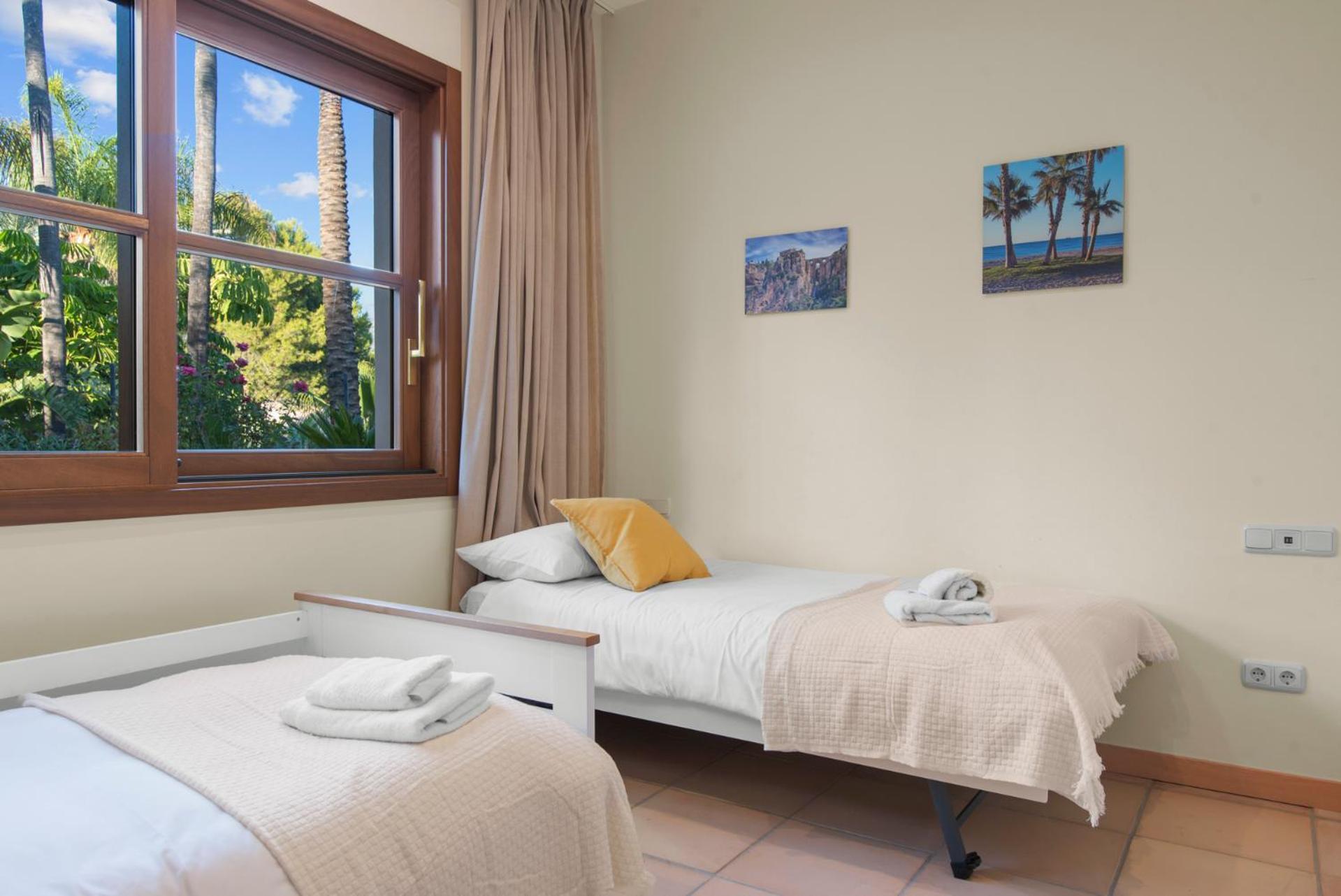 Luxury Villa Robledal By Mabiente - Views Of The Sea And The Golf Course Marbella Kültér fotó